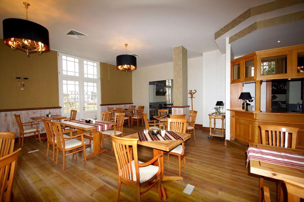 Meeressterne Hotel Idyll Am Wolgastsee コルスヴァント エクステリア 写真